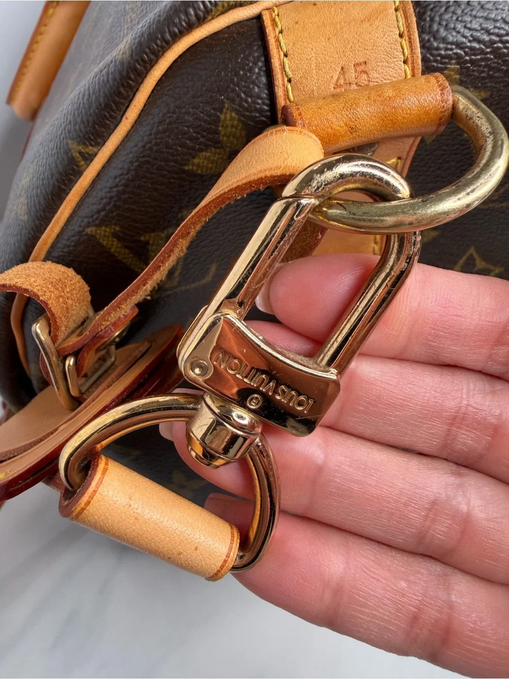 Louis Vuitton Keepall Bandoulière 50 Monogram Canvas Travel Bag w/ Strap